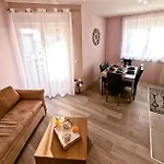 Stunning In With Wifi