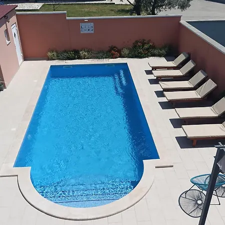 Lovely In Apartman Pula