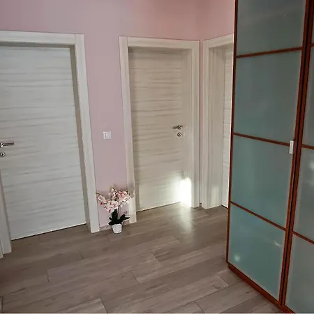 Lovely In Apartman Pula