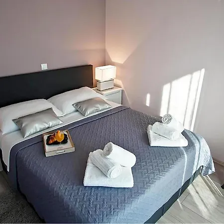 3 Bedroom Lovely In