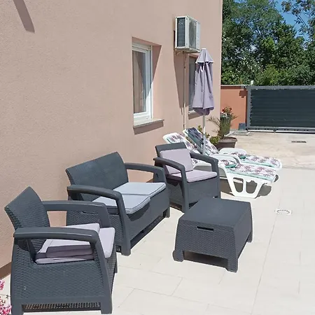 3 Bedroom Lovely In *